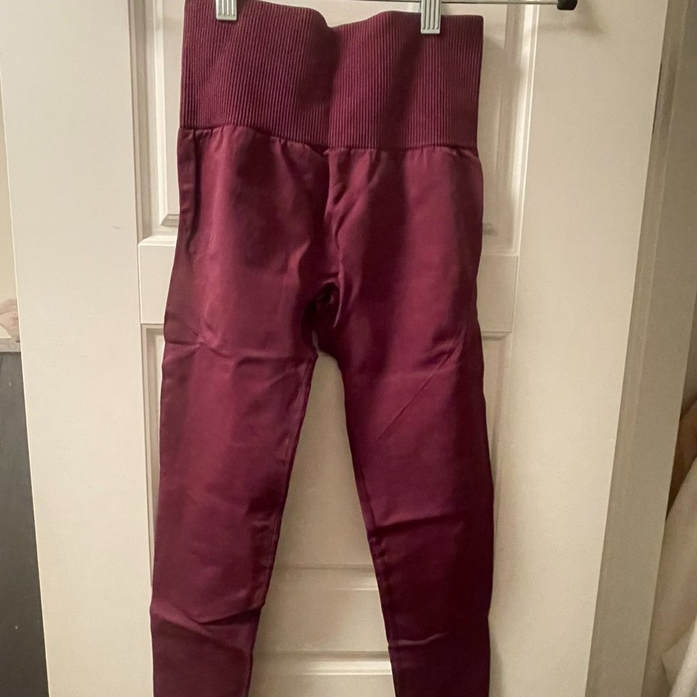 Maroon Leggings Size 2